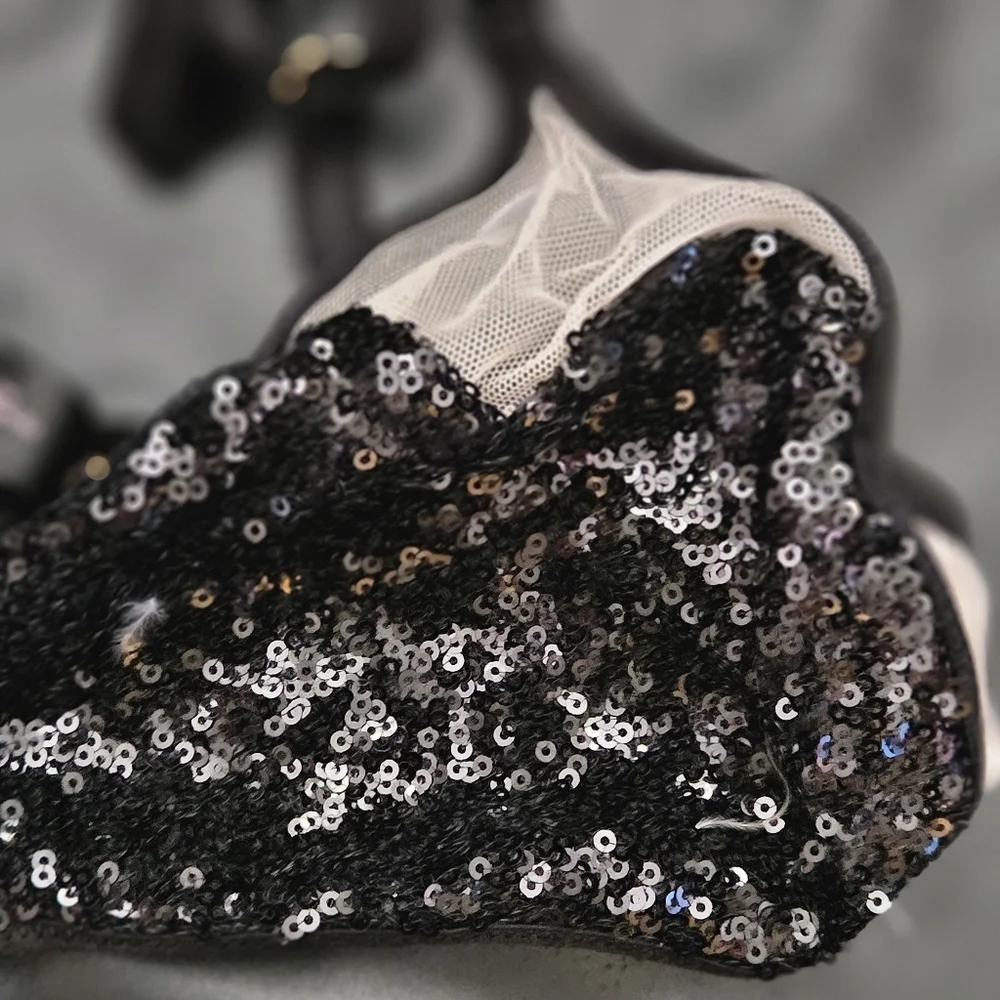 Victoria Secret Bralette  Sheer Black Embellished Sequins Bra Sz Large - Picture 4 of 8